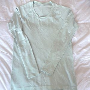 Lululemon swiftly tech long sleeve original length size 12 mint green